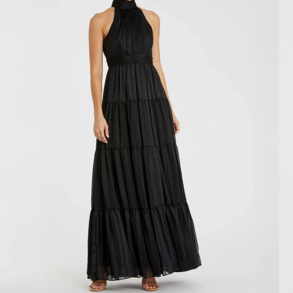 NWT Mac Duggal Black Tie Halter Neck Tiered Gown #49515 Retail $398 Sz 10